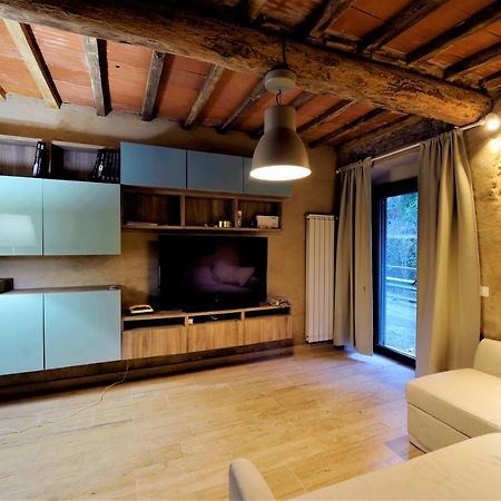 Incantevole Casa Sul Fiume, Relax E Natura Ai Piedi Della Alpi Apuane Massa  Eksteriør billede