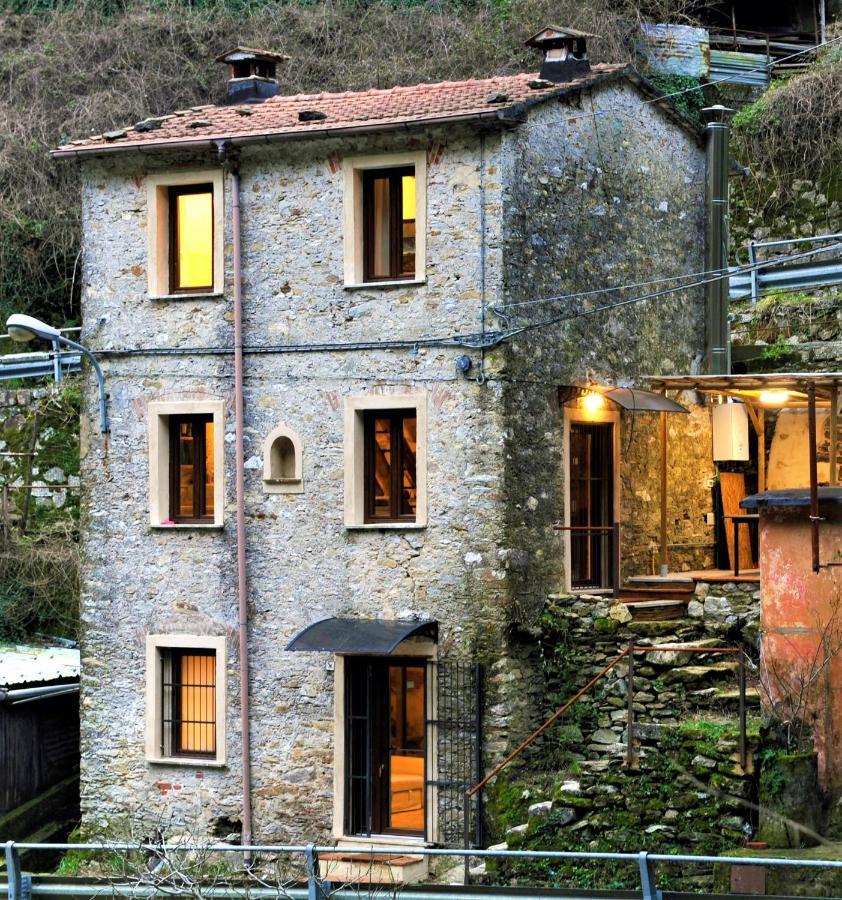 Incantevole Casa Sul Fiume, Relax E Natura Ai Piedi Della Alpi Apuane Massa  Eksteriør billede