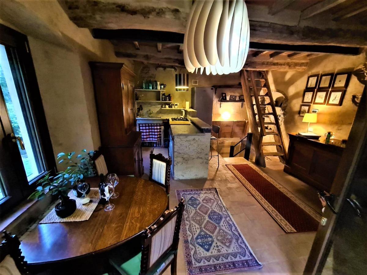 Incantevole Casa Sul Fiume, Relax E Natura Ai Piedi Della Alpi Apuane Massa  Eksteriør billede